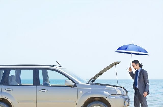蕉下太阳伞可以当雨伞用吗，夏日到来，汽车遮阳伞真的有降温效果吗